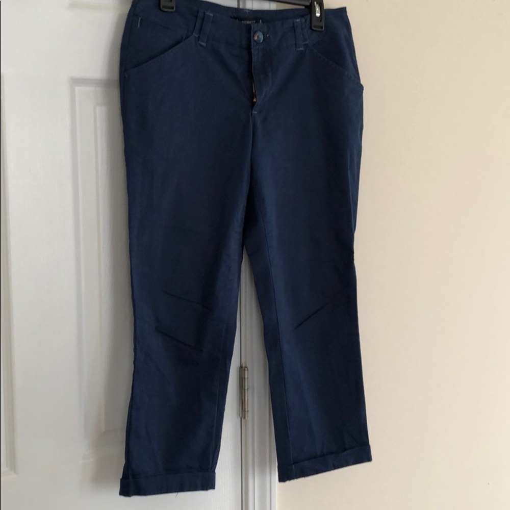 Women’s blue capris size 8